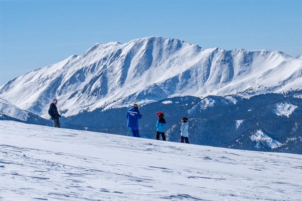 14-year-old snowboarder from Monument dies after crash at Keystone Ski Resort