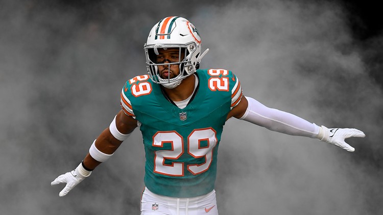 Broncos adding former Dolphins safety Brandon Jones