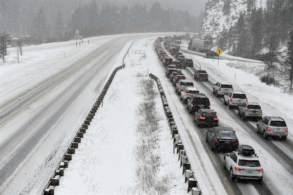 Colorado road conditions: Multiple I-70 closures as winter storm hits mountains