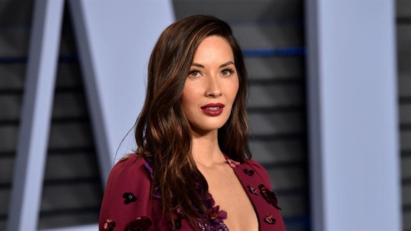 Olivia Munn says a breast cancer risk assessment tool helped lead to her diagnosis. Experts explain what to know.