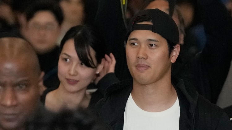 Baseball superstar Ohtani and his wife arrive in South Korea for Dodgers-Padres MLB opener