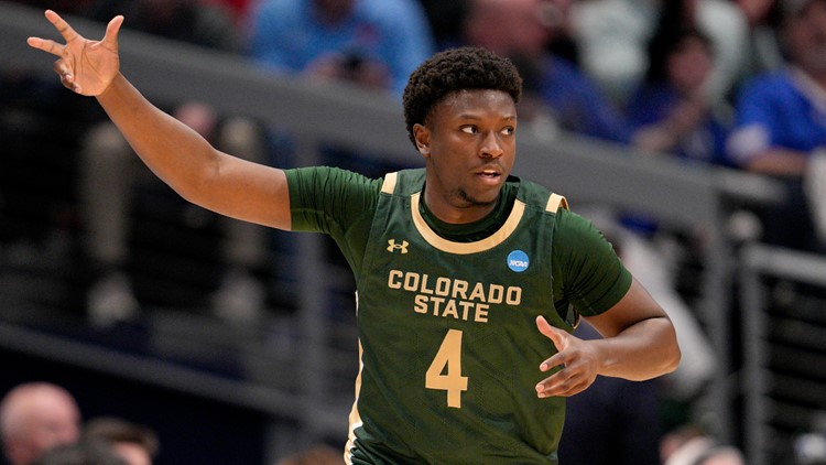 Joel Scott scores 23 as Colorado State routs Virginia 67-42 to cap Day 1 of March Madness