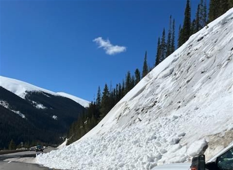 Small bank slide causes delays on Berthoud Pass Wednesday morning