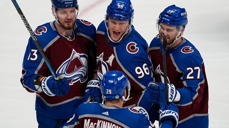 Rantanen scores twice, MacKinnon extends home points streak as Avalanche beat Blue Jackets 6-1