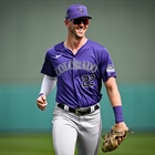 Rockies’ Nolan Jones injures right knee, leaves game vs. Reds