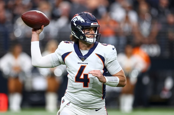 Jarrett Stidham has opportunity, but Broncos plan to add another veteran...