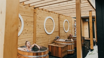 
      
        Portal Thermaculture in Boulder Offers Saunas, Cold Plunges, Community
      
    