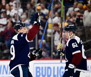 Nathan MacKinnon, Yakov Trenin help Avalanche clinch playoff berth with wild comeback win against Predators