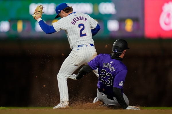 Rockies’ late rally falls short, as Colorado swept by Cubs to finish opening road trip 1-6