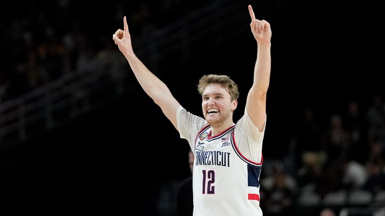 UConn concludes a dominant run to its 2nd straight NCAA title, beating Zach Edey and Purdue 75-60