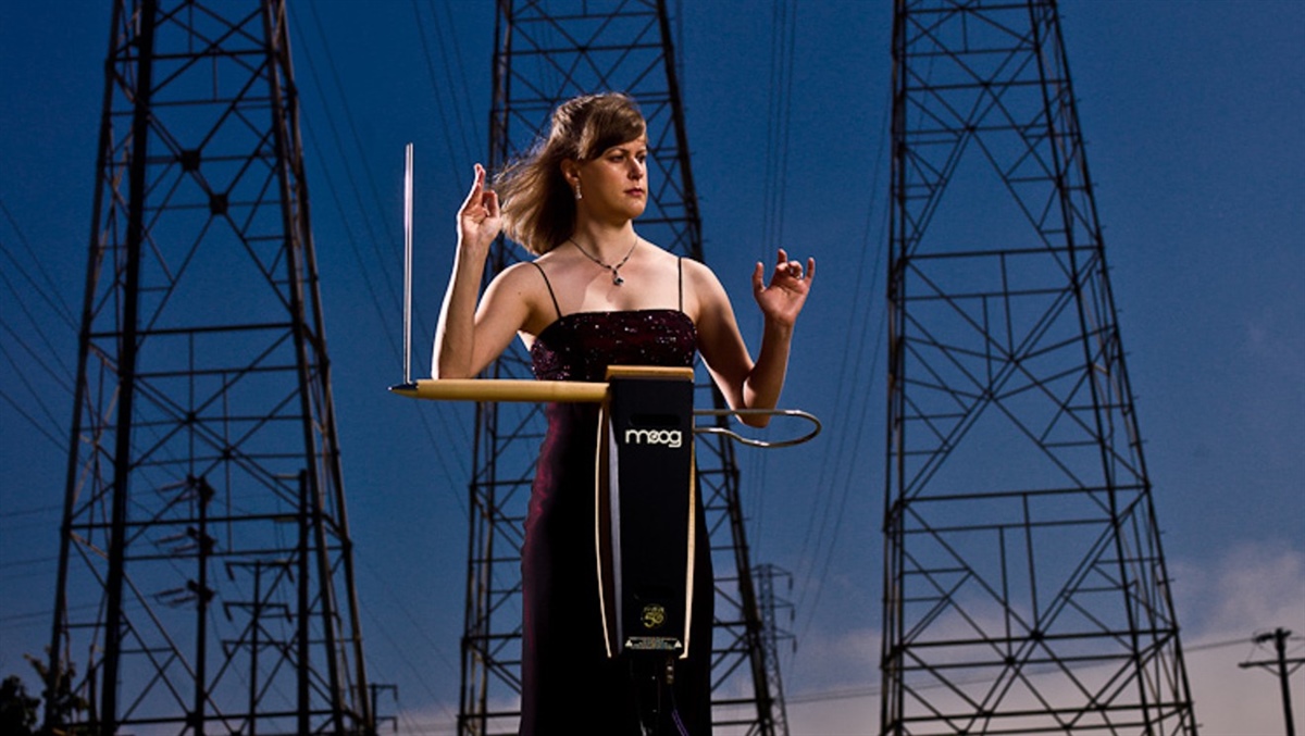 
      
        Hollywood Theremin Player Brings Unique Instrument to Denver Performances
      
    