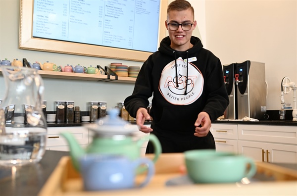 Colorado teahouse trains, employs people with special needs