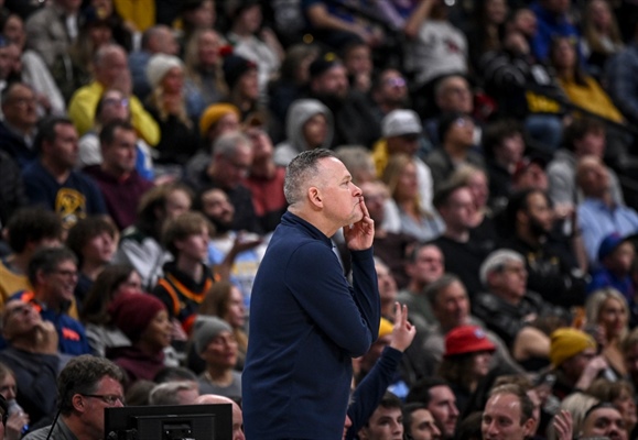Nuggets coach Michael Malone is still waiting for a sign from his father: “He was my biggest supporter”
