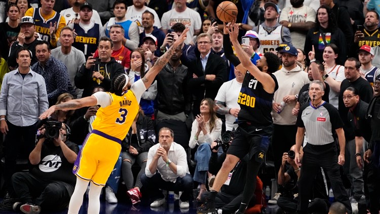 Nuggets storm back, stun Lakers at the buzzer to win Game 2