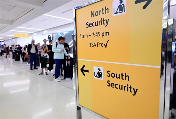 Overnight TSA security checkpoint times change at Denver International Airport