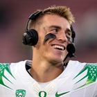 Broncos select Oregon quarterback Bo Nix with 12th overall pick