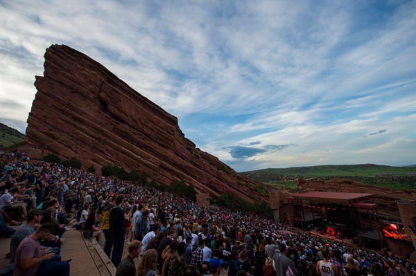 Red Rocks show canceled Monday night because of high wind