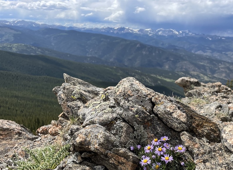 
      
        10 hikes with the best mountain views an hour from Denver...