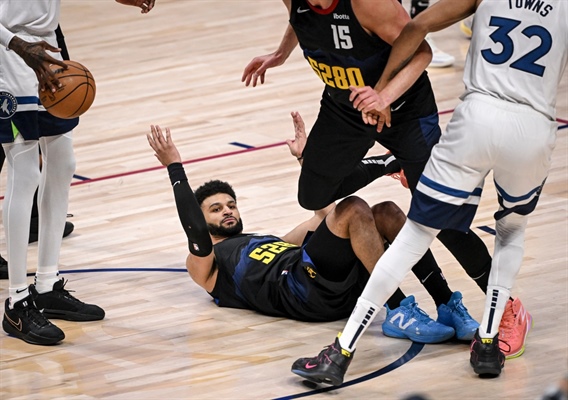 Nuggets Podcast: Jamal Murray throws in heating pad, Timberwolves overwhelm Denver and a season on the brink