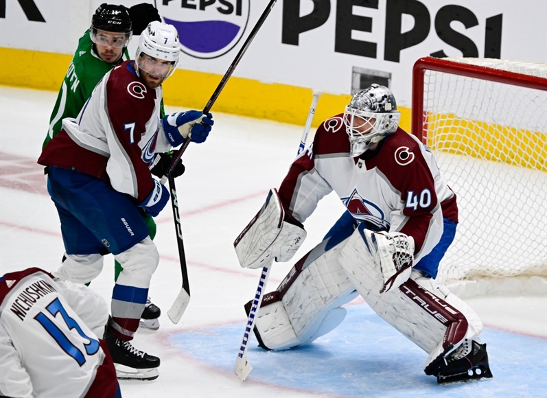 WATCH: Avalanche defenseman Devon Toews leaves Game 2 after hit from Stars’ Jamie...