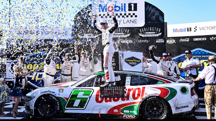 NASCAR: Brad Keselowski wins Darlington, ending 110-race winless streak