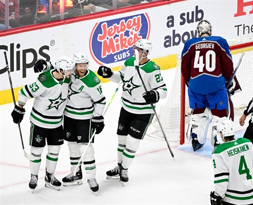 Stars use dominant start in Game 4 win to push shorthanded Avalanche to...