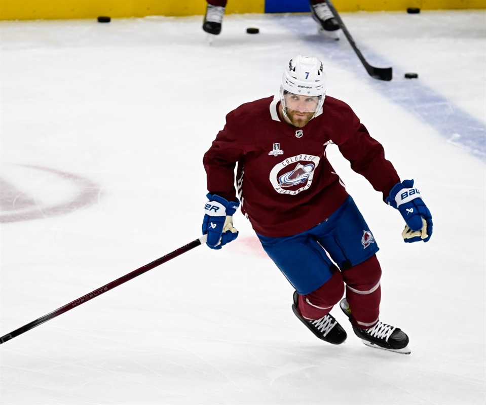 Devon Toews returns to lineup, giving Avalanche huge boost for Game 5