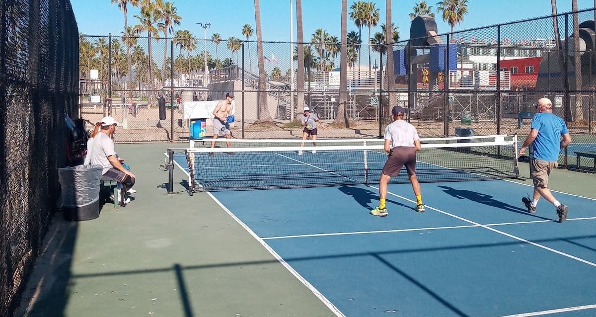 Discovering the Best Places to Play Pickleball in Los Angeles