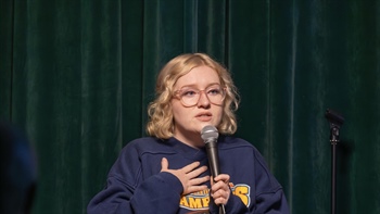 
      
        Hannah Jones: From Homeschool to Denver Comedy Works Headliner
      
    