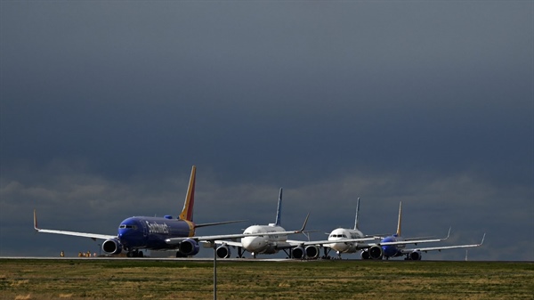 More than 500 flights delayed at Denver International Airport for thunderstorms