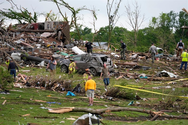 Tornado kills multiple people in Iowa as powerful storms again tear through...