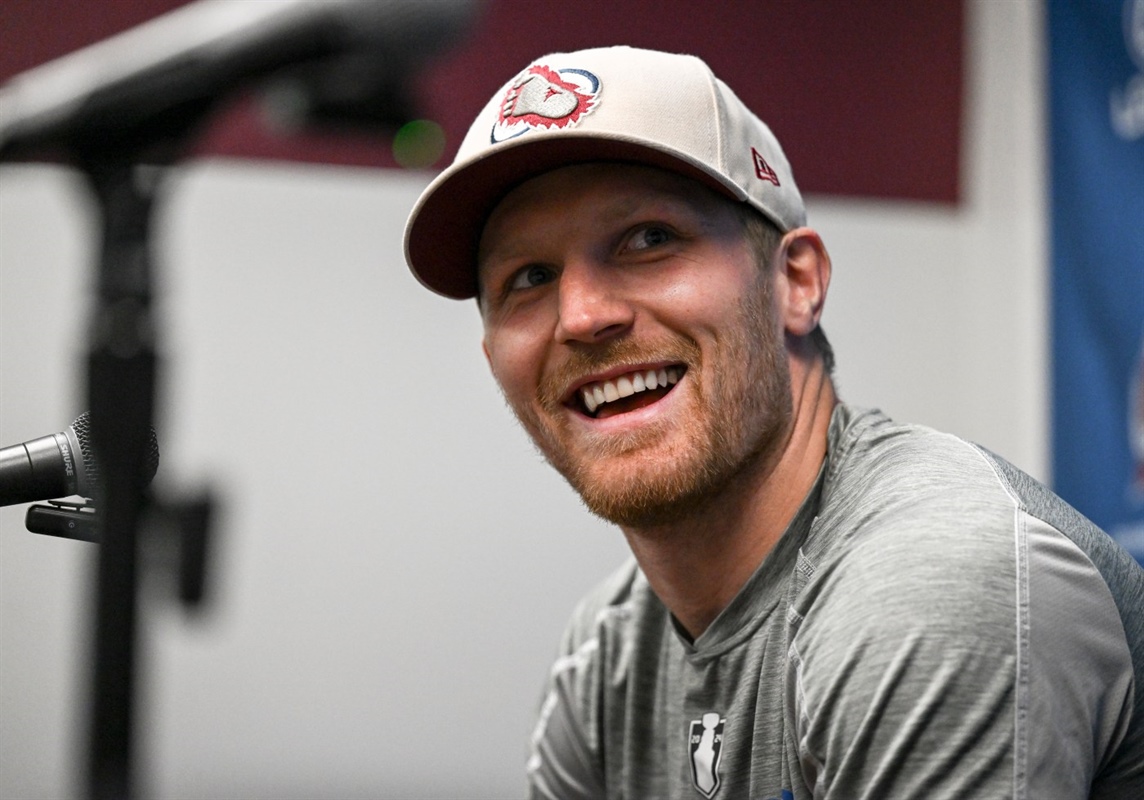 Renck: Avs need Gabe Landeskog, Val Nichushkin back, but they should only wait for the captain
