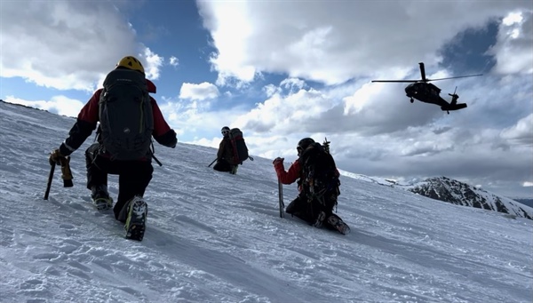 Pair of hikers rescued from Quandary Peak couloir in 8-hour mission