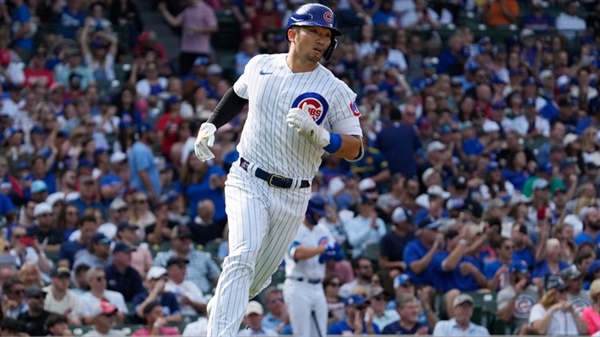 Suzuki and Young hit two-run homers, Taillon pitches six scoreless as Cubs...