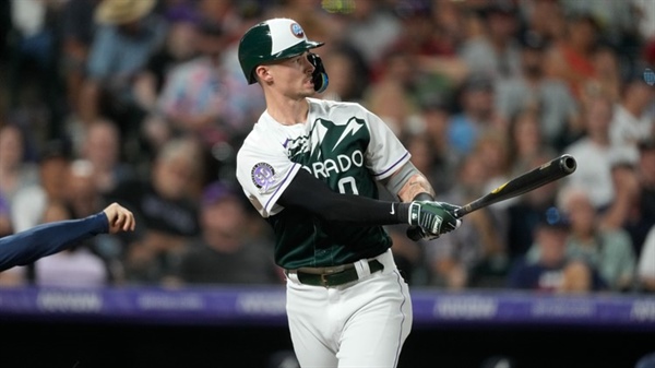 Doyle's 3-run triple, Blackmon's three RBIs lead Rockies to 8-7 win over...