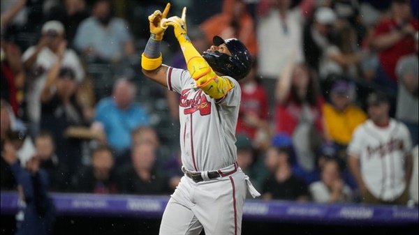 Acuña fends off fans, ties career highs in Braves' rout of Rockies