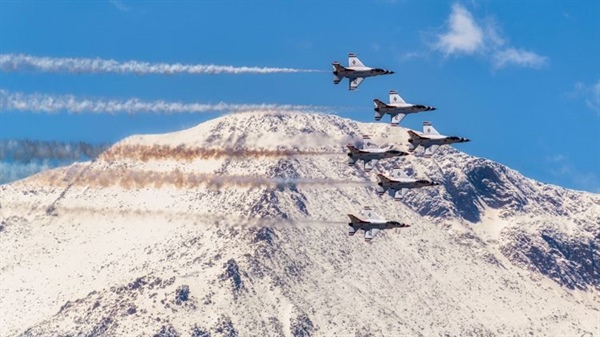 USAF Thunderbirds return to Colorado this week