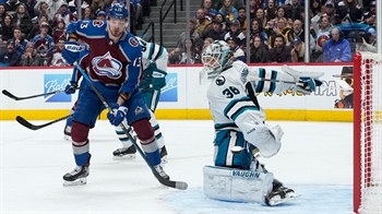 Nichushkin's late goal lifts Avalanche over slumping Sharks, 3-1