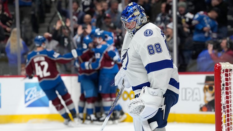 Johansen scores twice, Avalanche beat Lightning 4-1 for 4th straight win