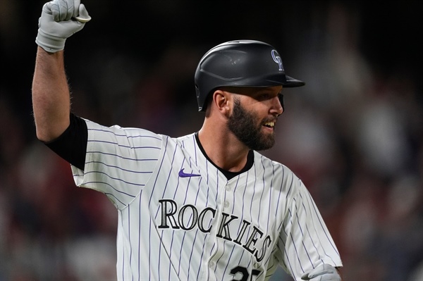 Rockies Mailbag: Who’s on the trading block? What grade do the Rox deserve?
