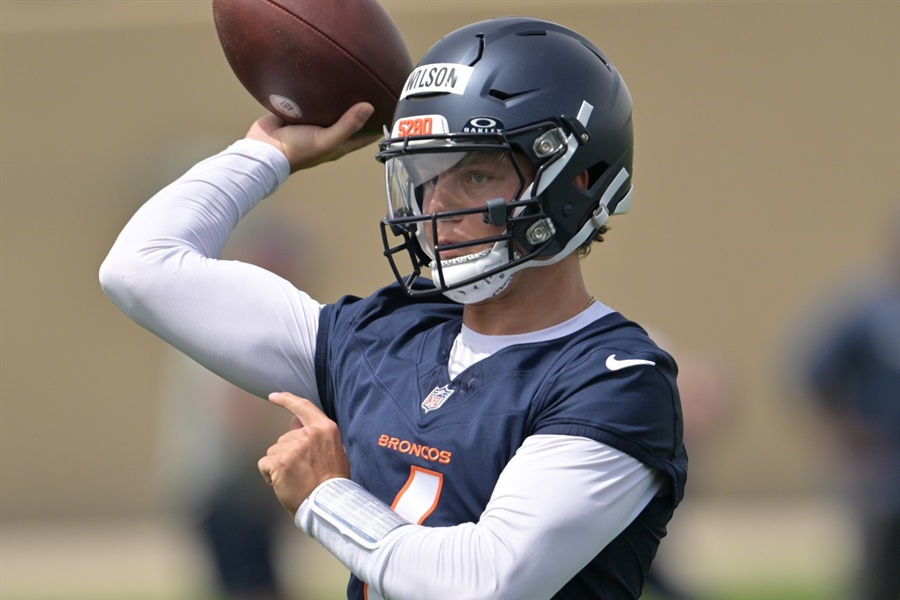 Broncos observations from OTAs: Zach Wilson struggles to find consistency