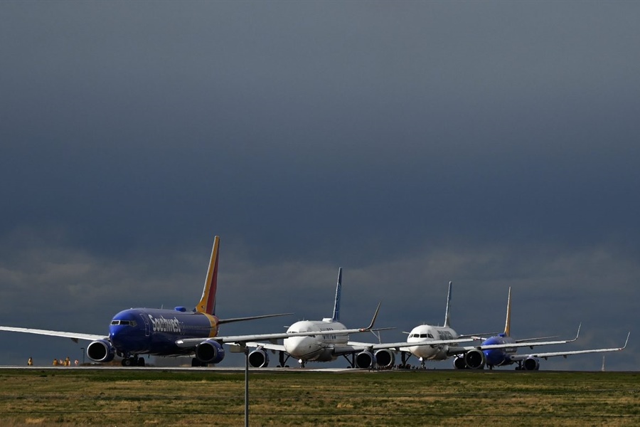 More than 400 flights delayed at Denver International Airport for storms