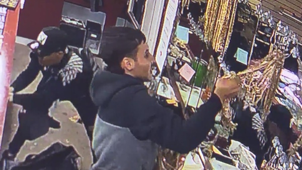 Armed Organized Thugs Rob Jewelry Store in Denver’s Highland Neighborhood,...