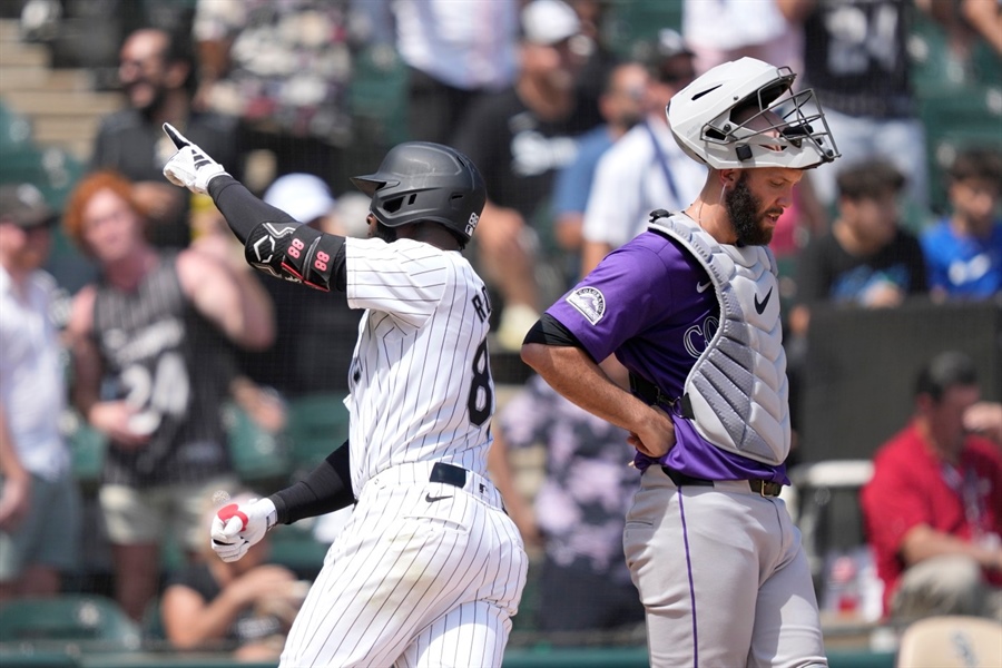 Reeling Rockies hammered by lowly White Sox, lose fifth straight