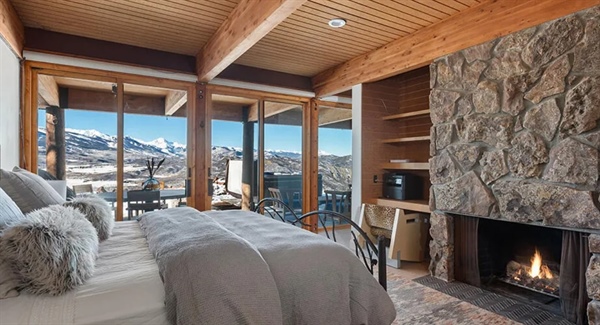 “Rocky Mountain paradise”: John Denver’s former Aspen music studio for sale for $8.5 million