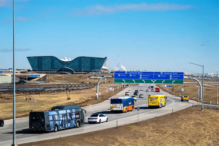 Denver airport to close some parking for maintenance