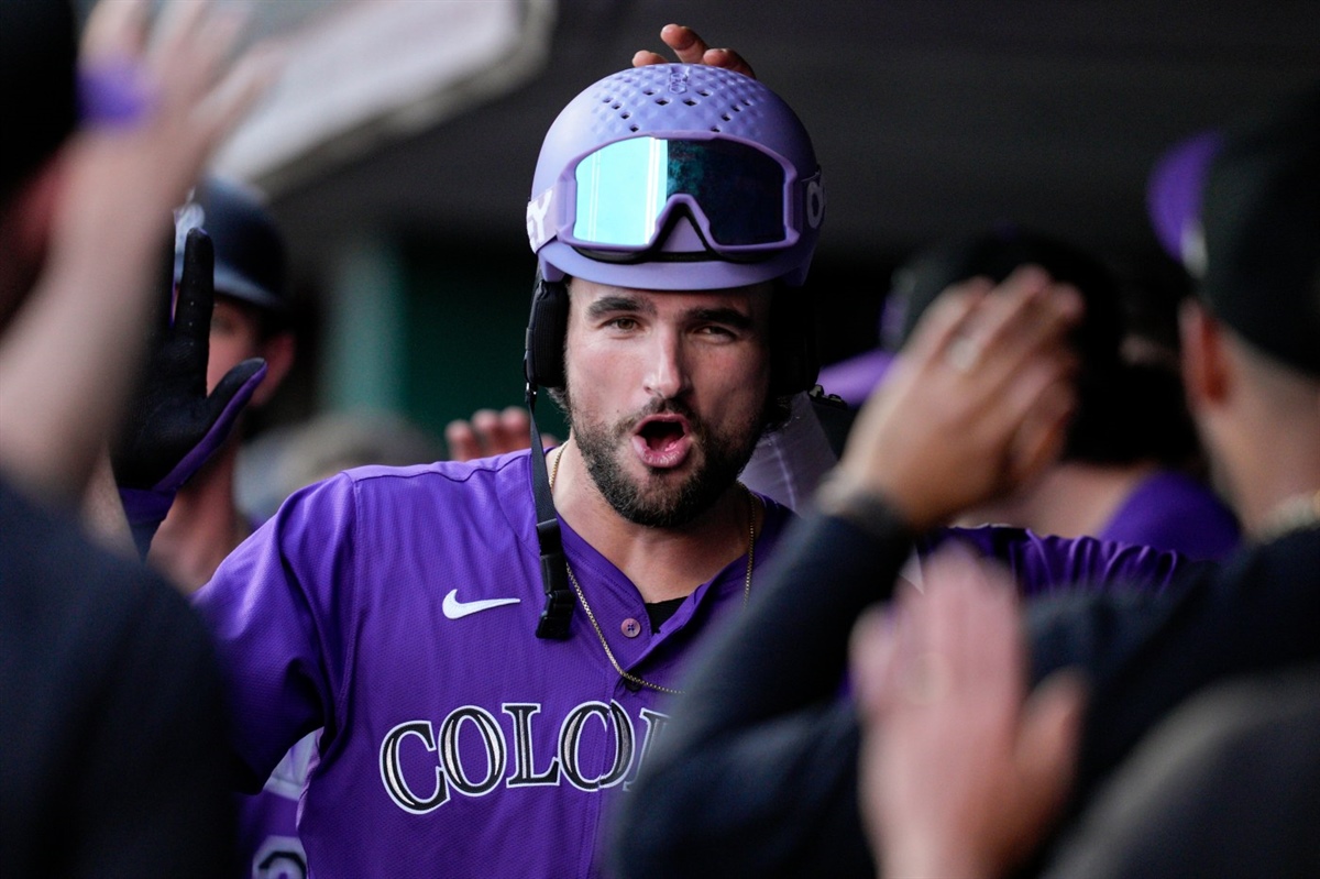 Kyle Freeland, Sam Hilliard lead Rockies to 6-5 win over Reds