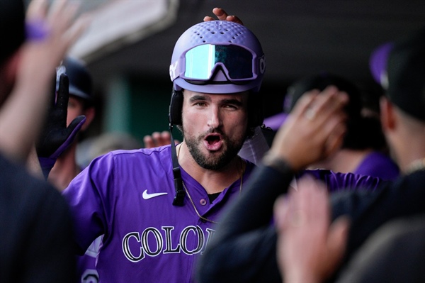 Kyle Freeland, Sam Hilliard lead Rockies to 6-5 win over Reds