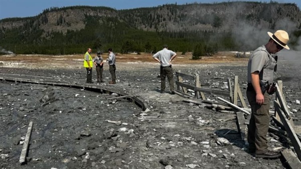 No one injured after explosion at Yellowstone