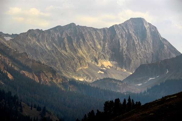 Hiker evacuated via air ambulance after collapsing in White River National Forest